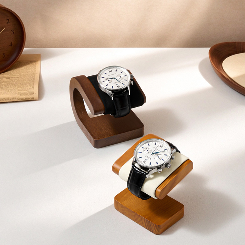 Oirlv houten horlogestandaard  - Jewelry And Watches Inc recensie en prijs